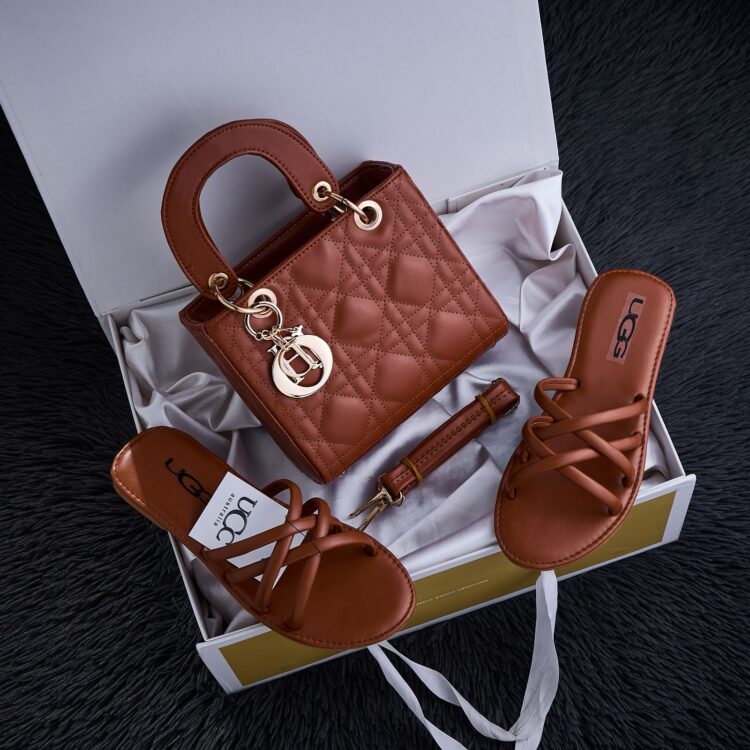 صاك DIOR و صندالة  بحلة جديدة - Image 3