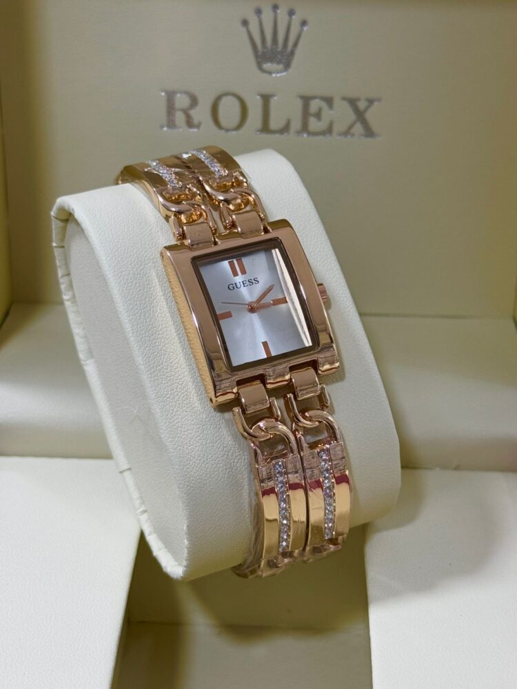 Montre Femme avec Strass