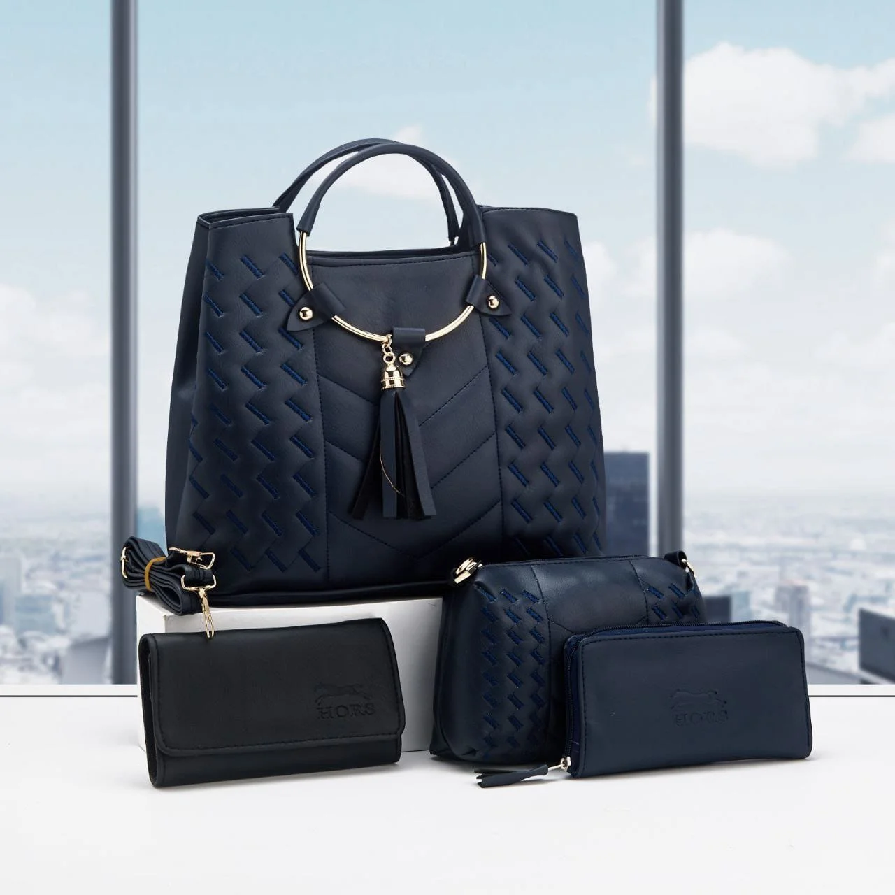 مجموعة حقائب نسائية