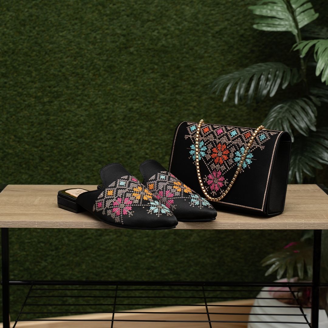 باك البلغة والحقيبة بالطرز الفاسي